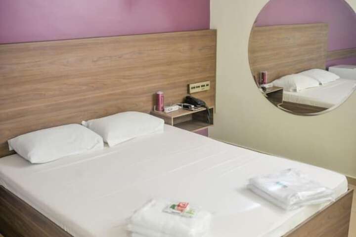 Room 15 of 62