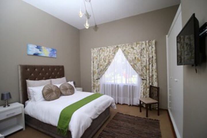 Room 44 of 47