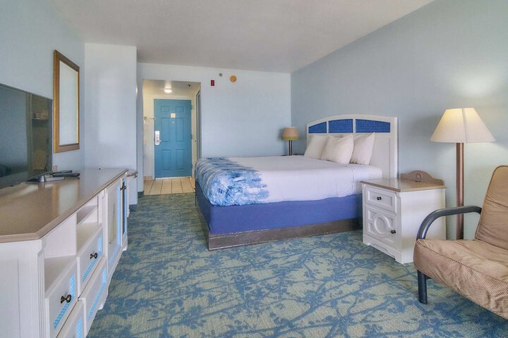 Room 19 of 77