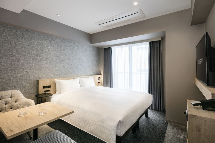 Room 12 of 81