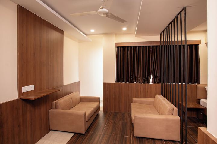 Room 17 of 22