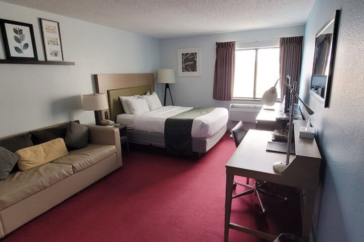 Room 21 of 51