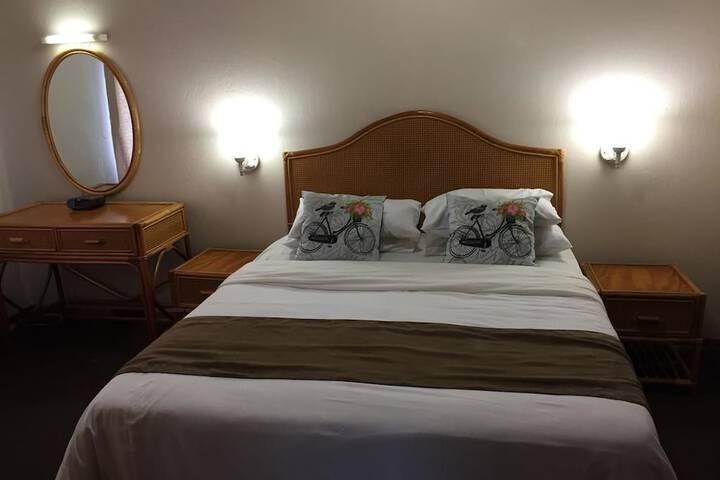 Room 5 of 58