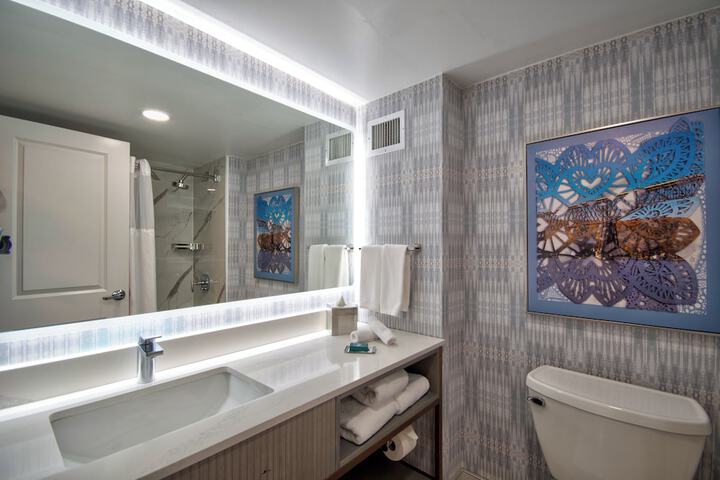 Clean Restrooms