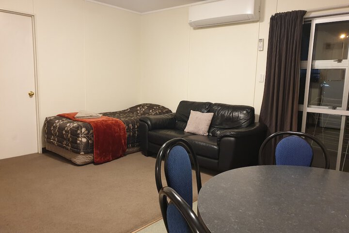 Room 48 of 64