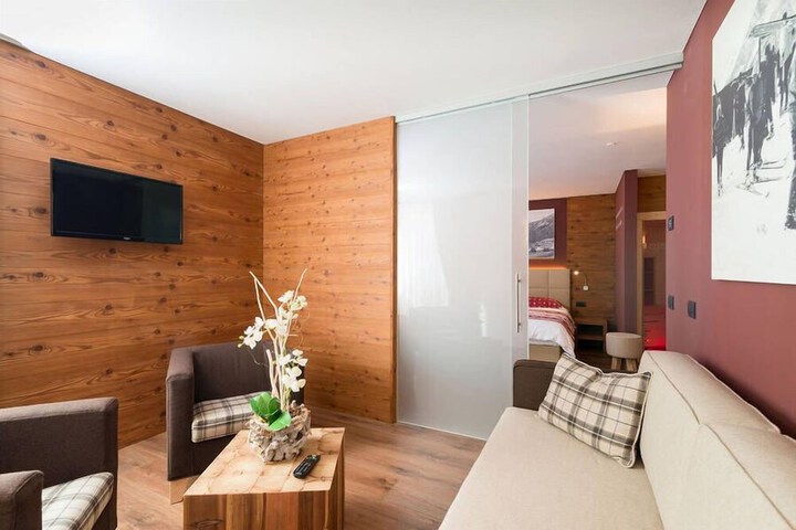 Room 18 of 60