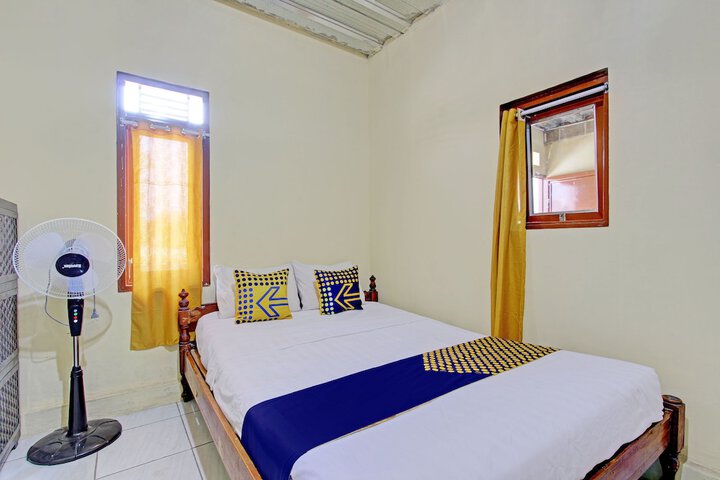 Room 9 of 26