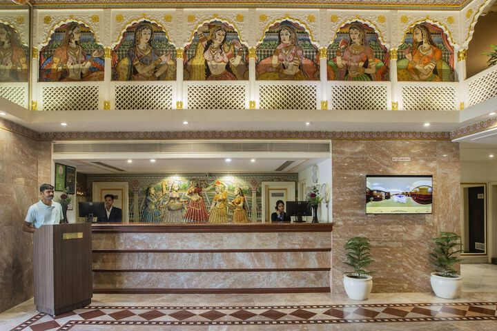 Hotel Interior 6 of 71