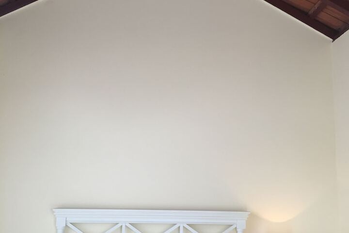 Room 2 of 36