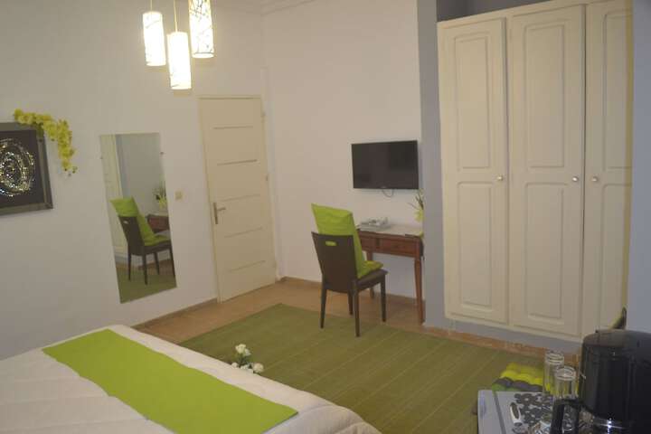 Room 16 of 56