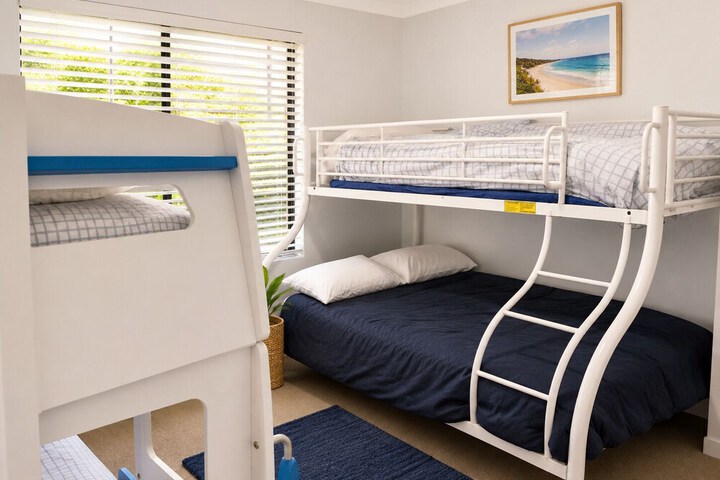 Room 4 of 19