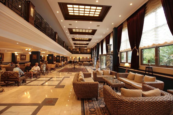 Hotel Lobby