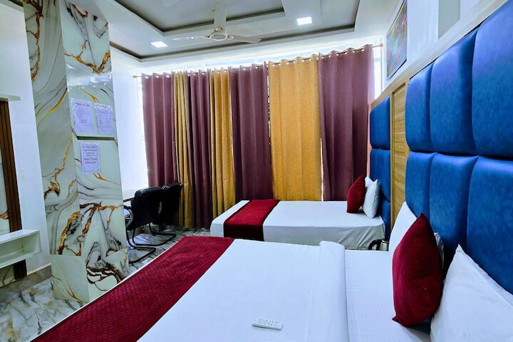 Room 18 of 60
