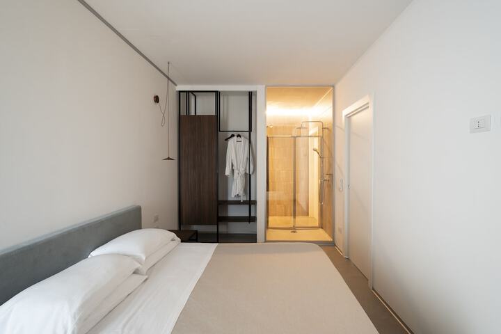 Room 31 of 160
