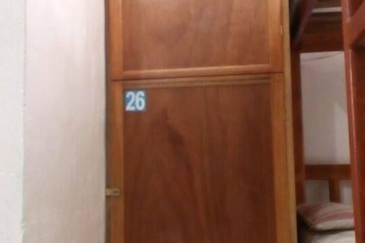 Room 9 of 23