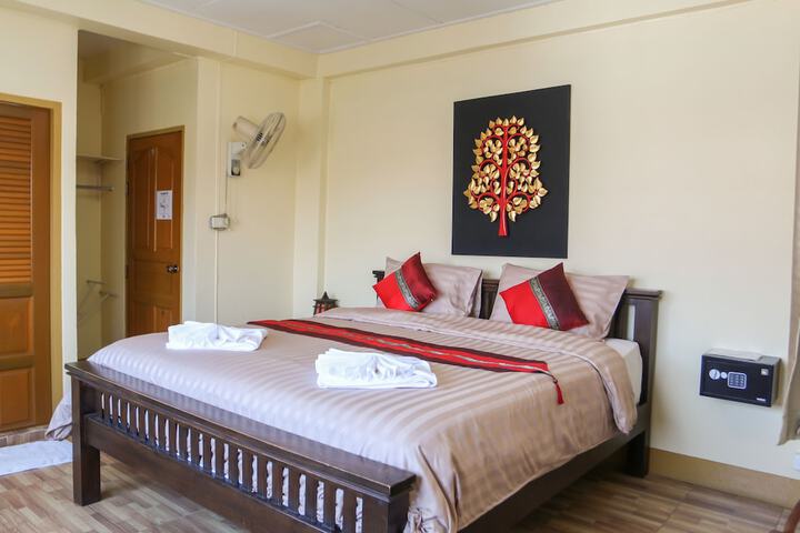 Room 14 of 62