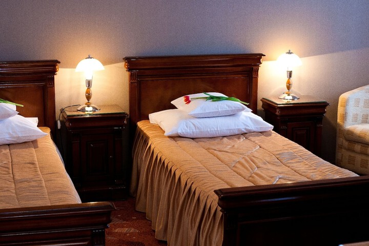 Room 4 of 31