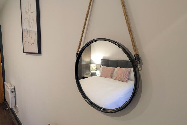 Room 48 of 83