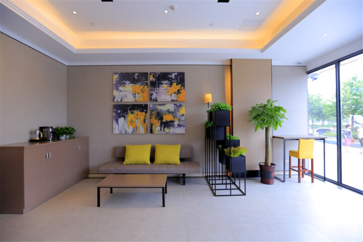 Hotel Interior 3 of 12