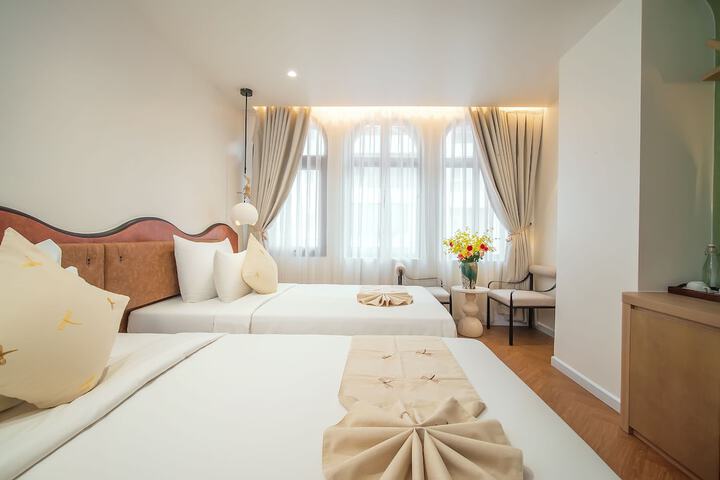Room 10 of 75