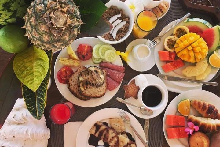 Breakfast/Coffee Service 114 of 148