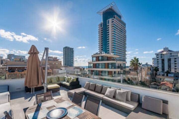 Magical Penthouse - Banana Beach
