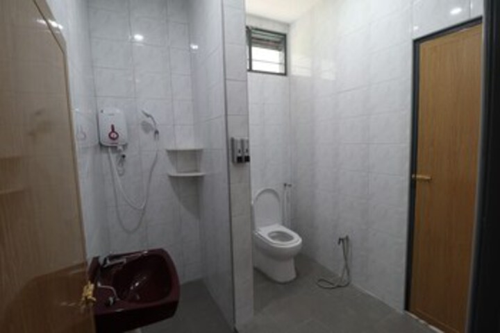 Room 3 of 23