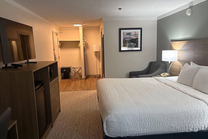 Room 14 of 23