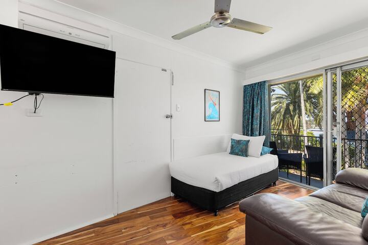 Room 34 of 140