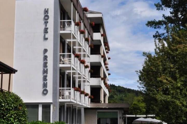Hotel 62 of 69