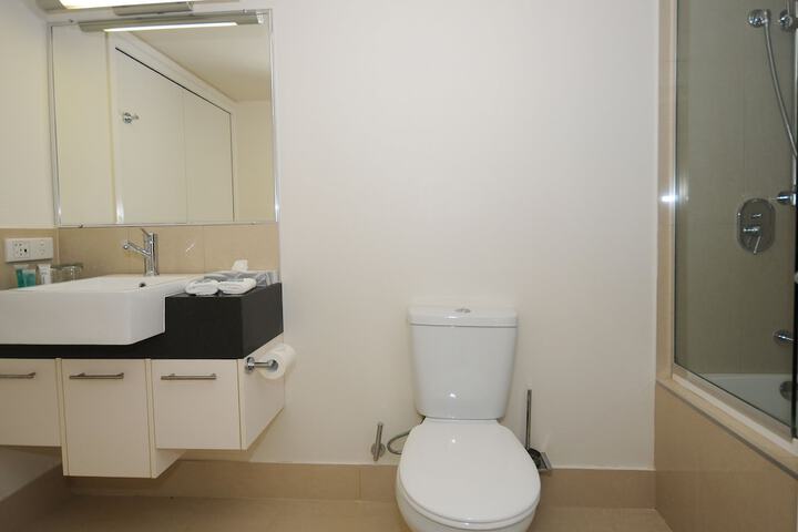 Room 19 of 46