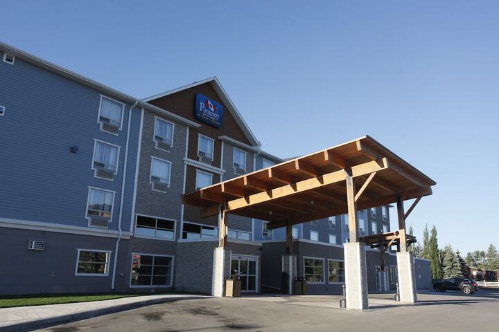 Hotel 41 of 42