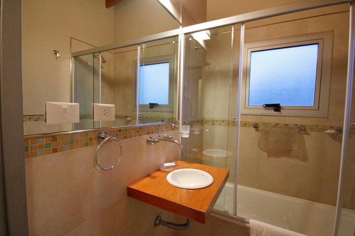 Room 15 of 20