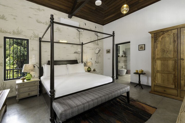 Room 7 of 29