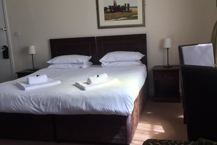 Room 3 of 14