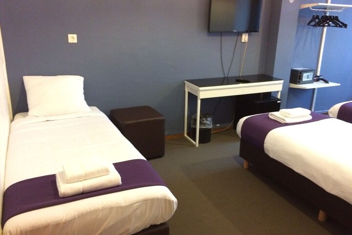Room 14 of 54