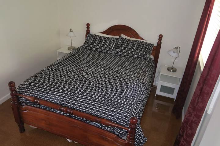 Room 7 of 74