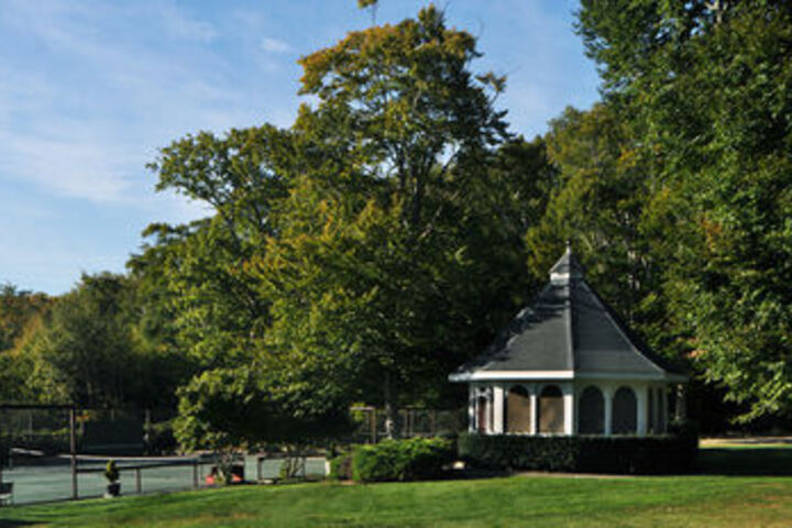 Property Grounds 16 of 22
