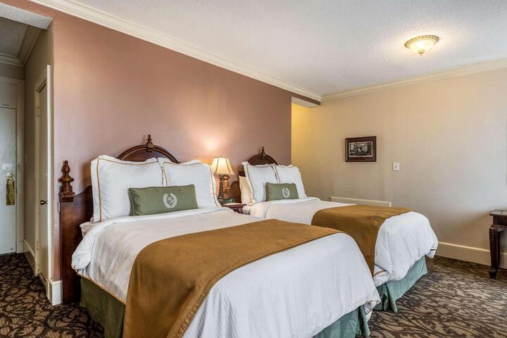 1 Double Bed (1 of 9)