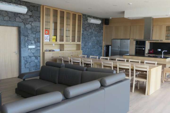 Room 13 of 47