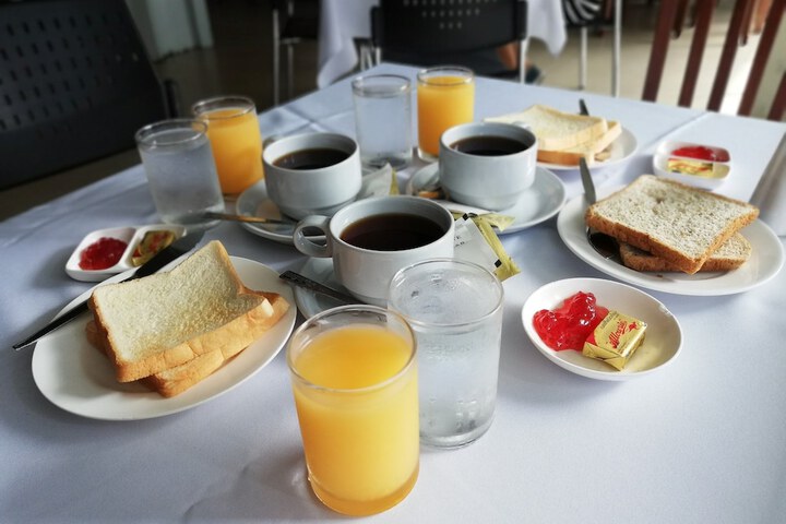 Breakfast/Coffee Service 45 of 50