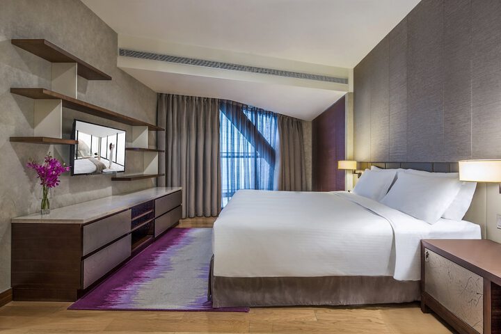 Room 10 of 79