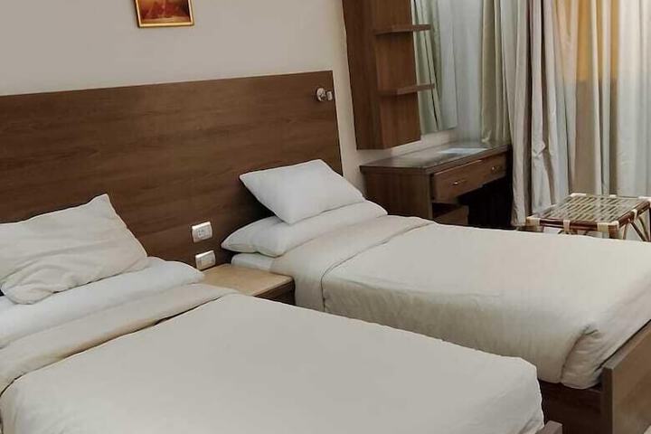 Room 5 of 30