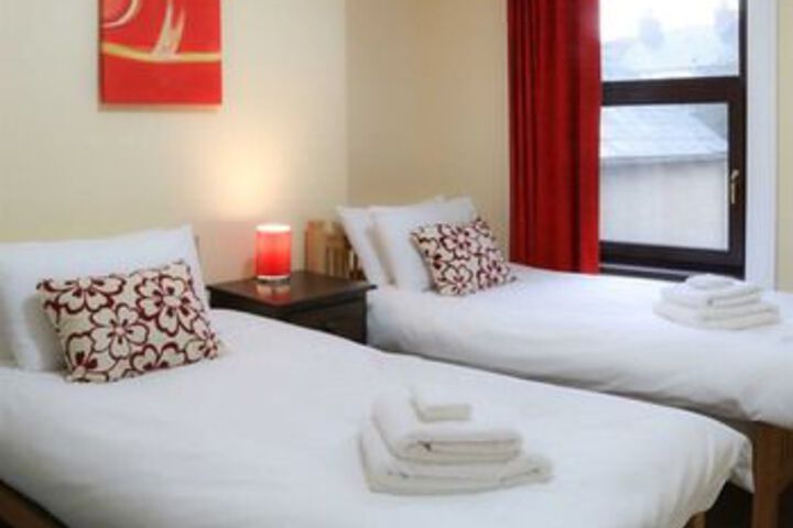 Room 60 of 87