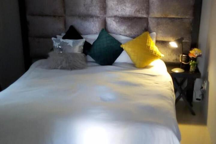 Room 13 of 31