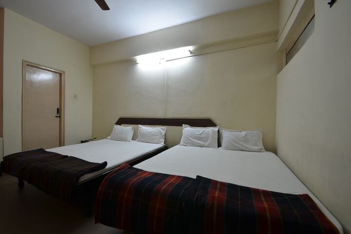 Room 39 of 61
