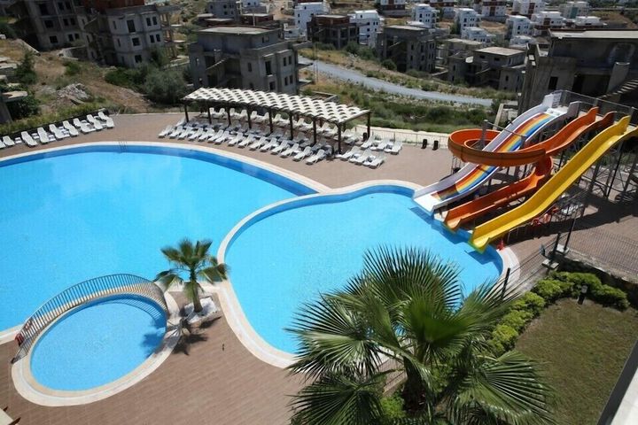 Pool 16 of 24