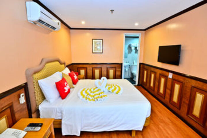 Room 19 of 23