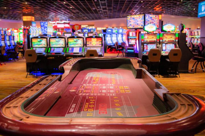 Entertainment 19 of 28