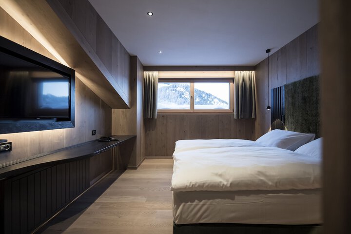Room 10 of 91